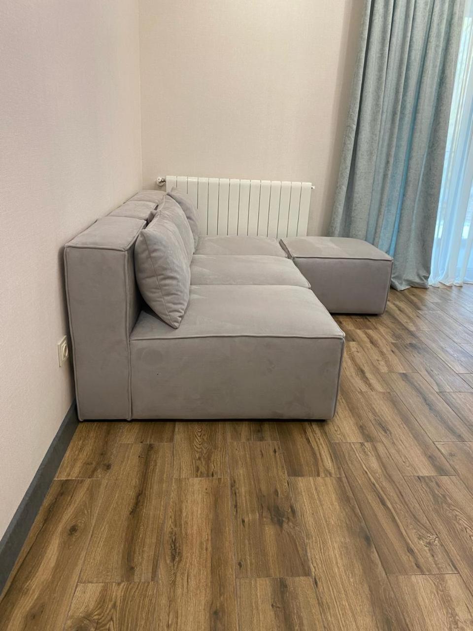 Tbilisi Hilton Apartment Екстер'єр фото