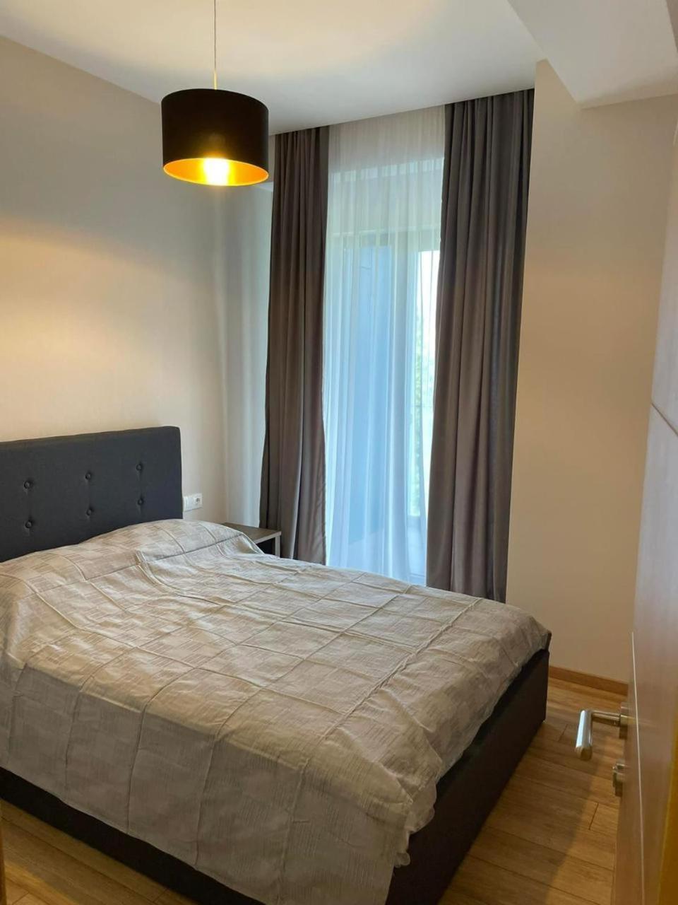 Tbilisi Hilton Apartment Екстер'єр фото